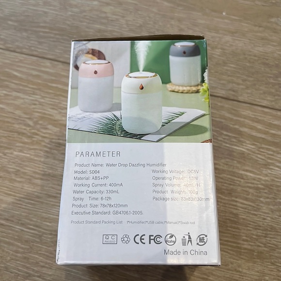 Humidifier, small, New with Box - Picture 5 of 16